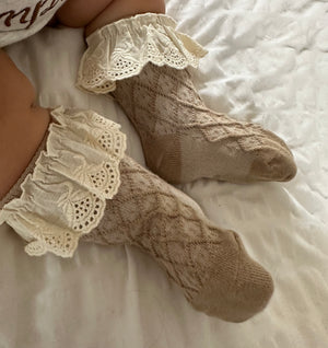 Paire de chaussette dentelle